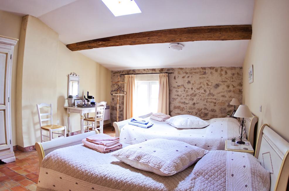 L'Abri Du Poete Bed and Breakfast Besse-sur-Issole Rum bild